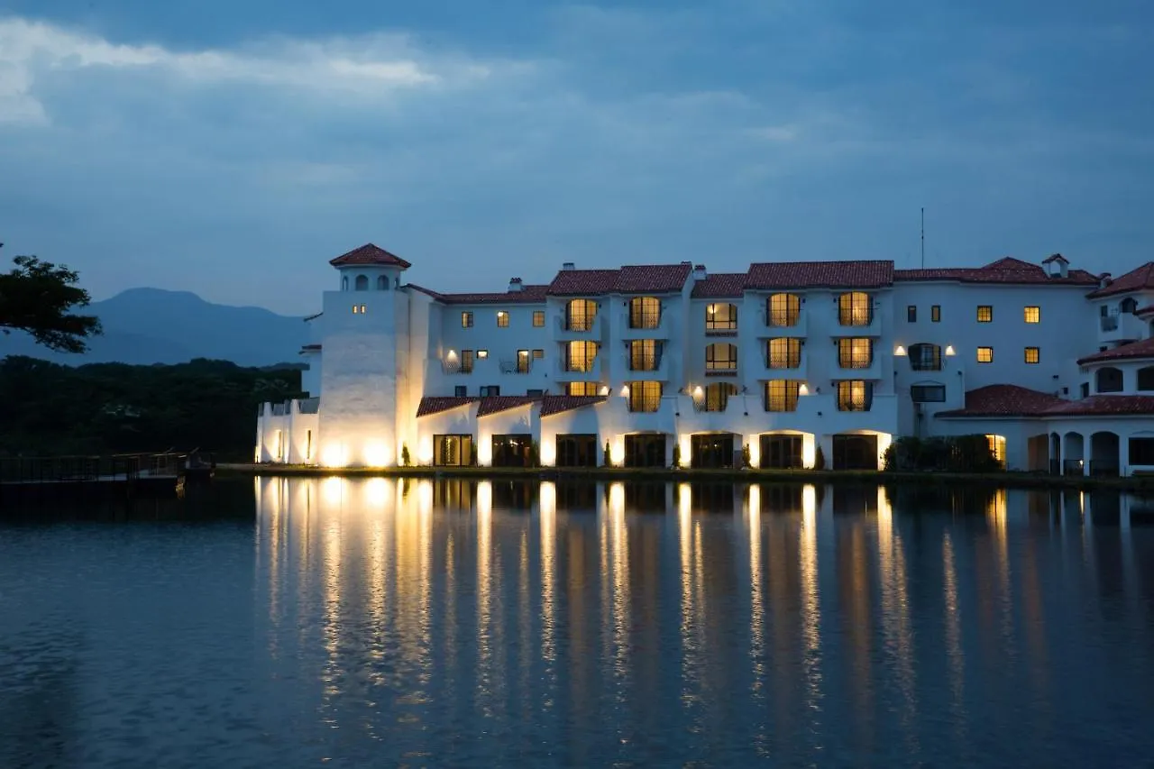 Ecoland Hotel Jeju 5*,